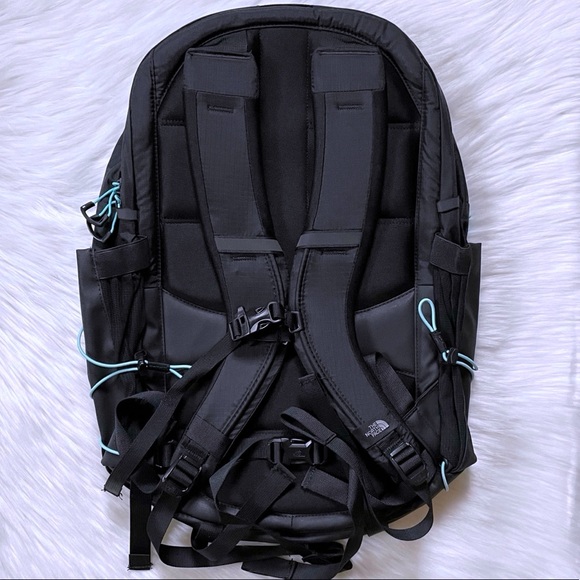 The North Face Women’s Borealis 27 Liter Backpack - Picture 4 of 9